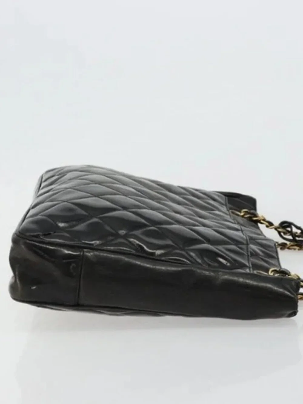 CHANEL Matelasse Chain Tote Bag Patent Leather Black Gold CC Auth bs35172